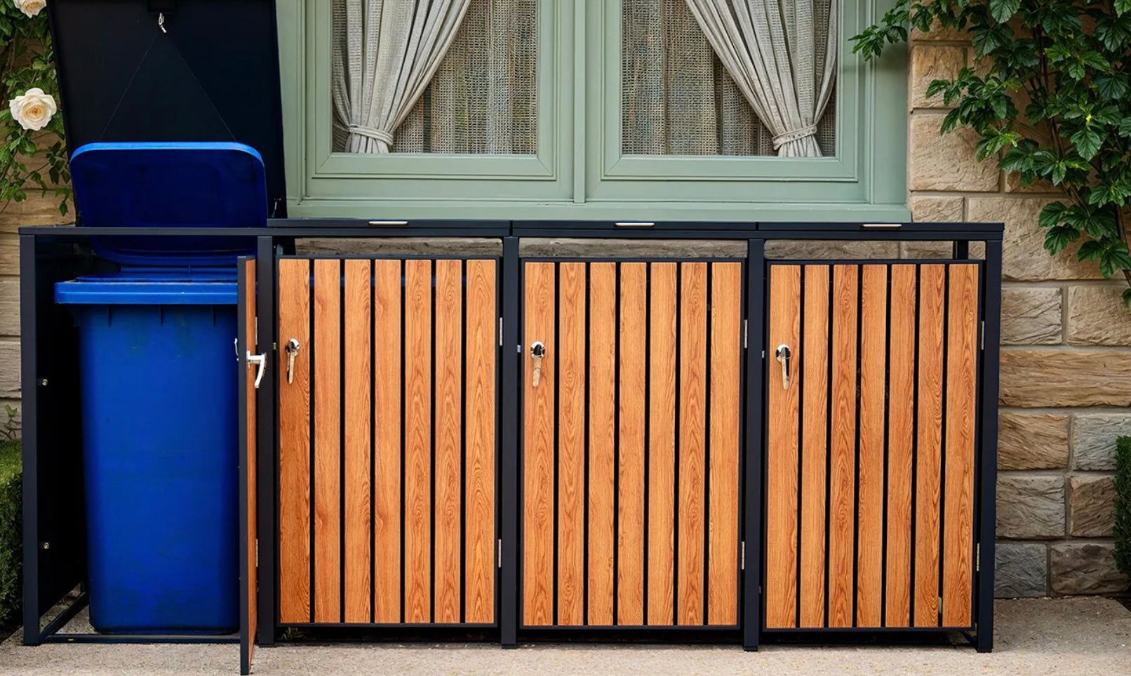 Teak Effect Wheelie Bin Store – Quad